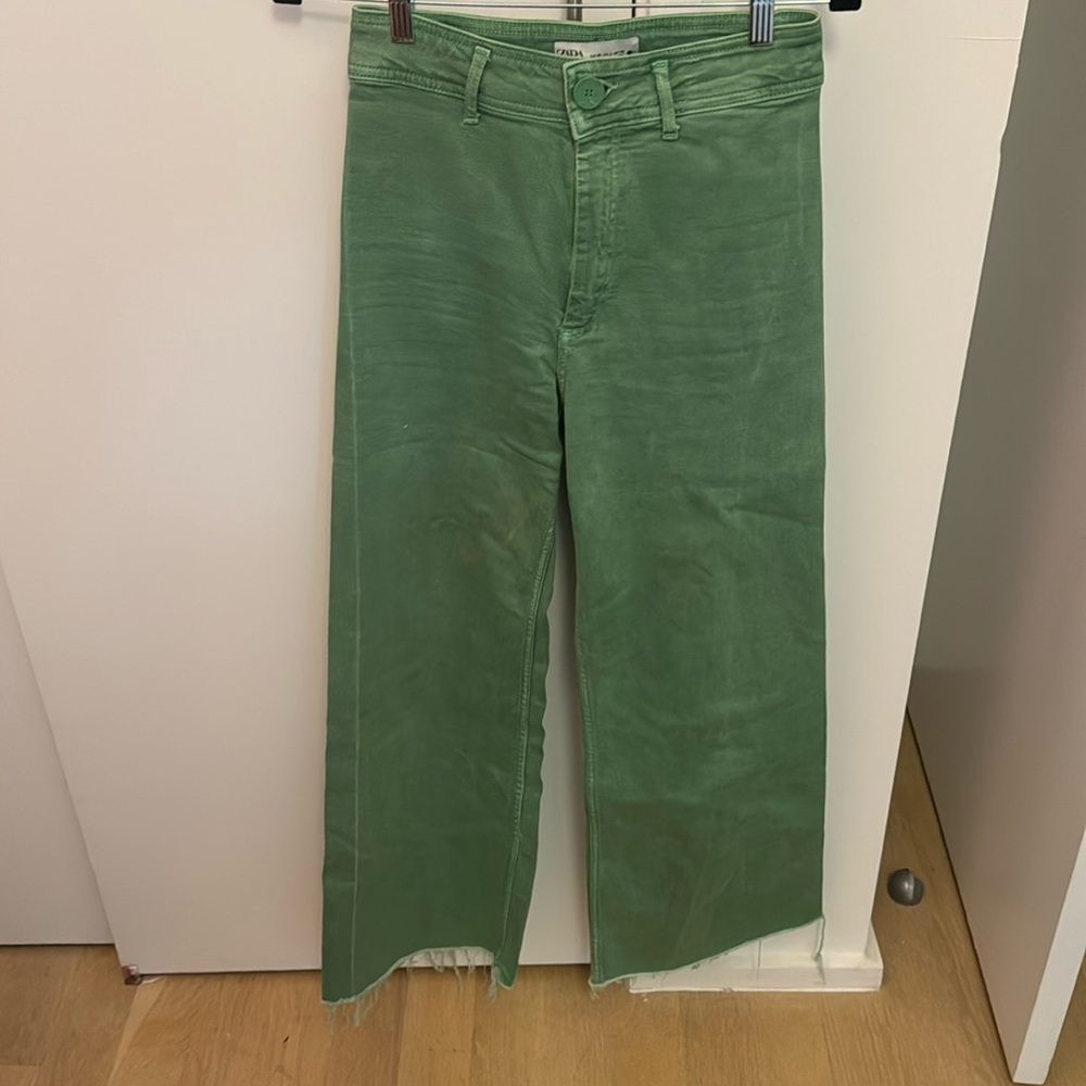 Wide leg ZARA marine Jean in light green